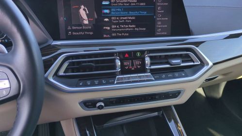 2021 BMW X5 - Images - 29