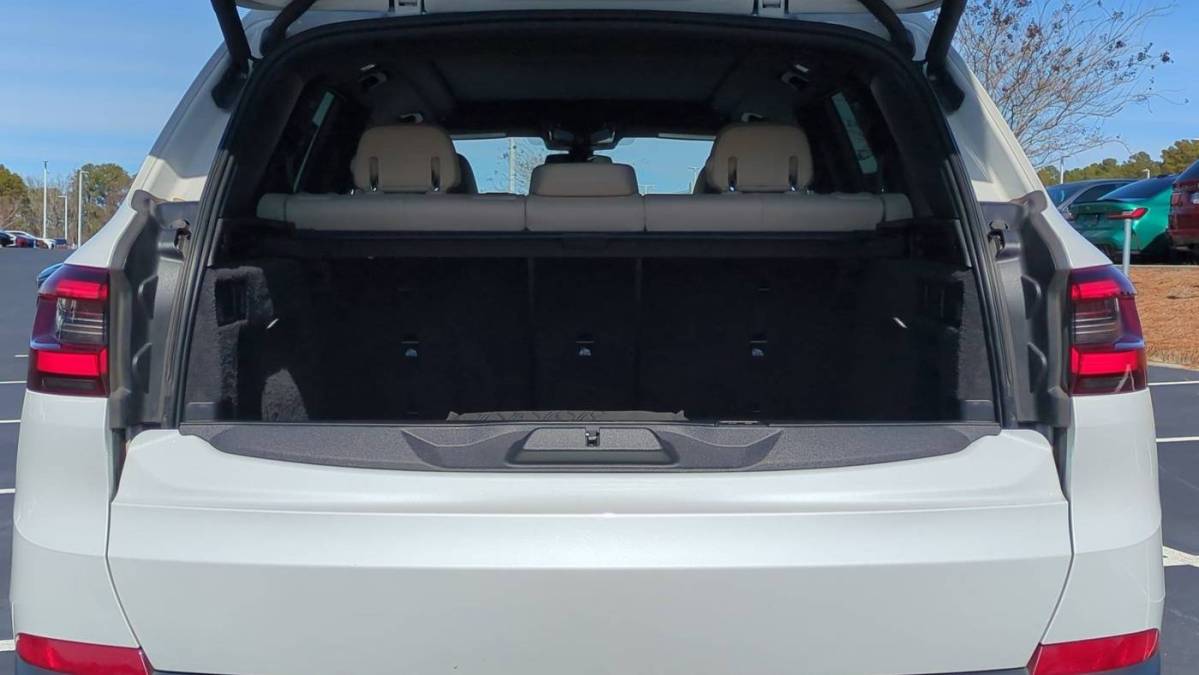 2021 BMW X5 - Images - 31