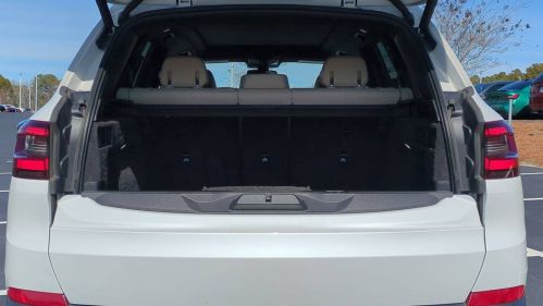 2021 BMW X5 - Images - 31