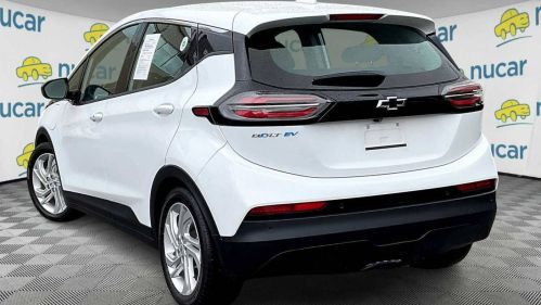2023 Chevrolet Bolt - Images - 4