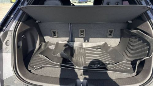 2023 Chevrolet Bolt - Images - 28