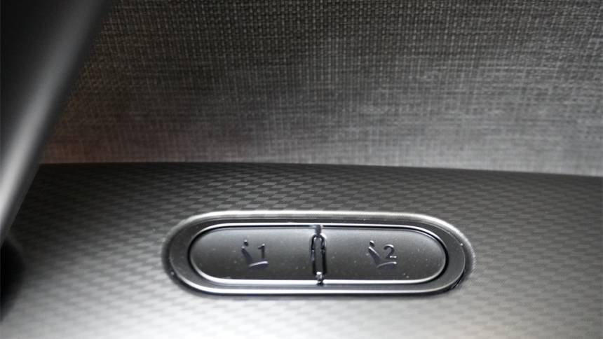 2025 Genesis GV60 KMUKCDSCXSU027312