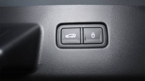 2025 Genesis GV60 KMUKCDSCXSU027312