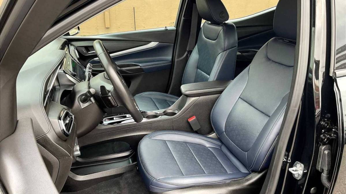 2022 Chevrolet Bolt - Images - 10
