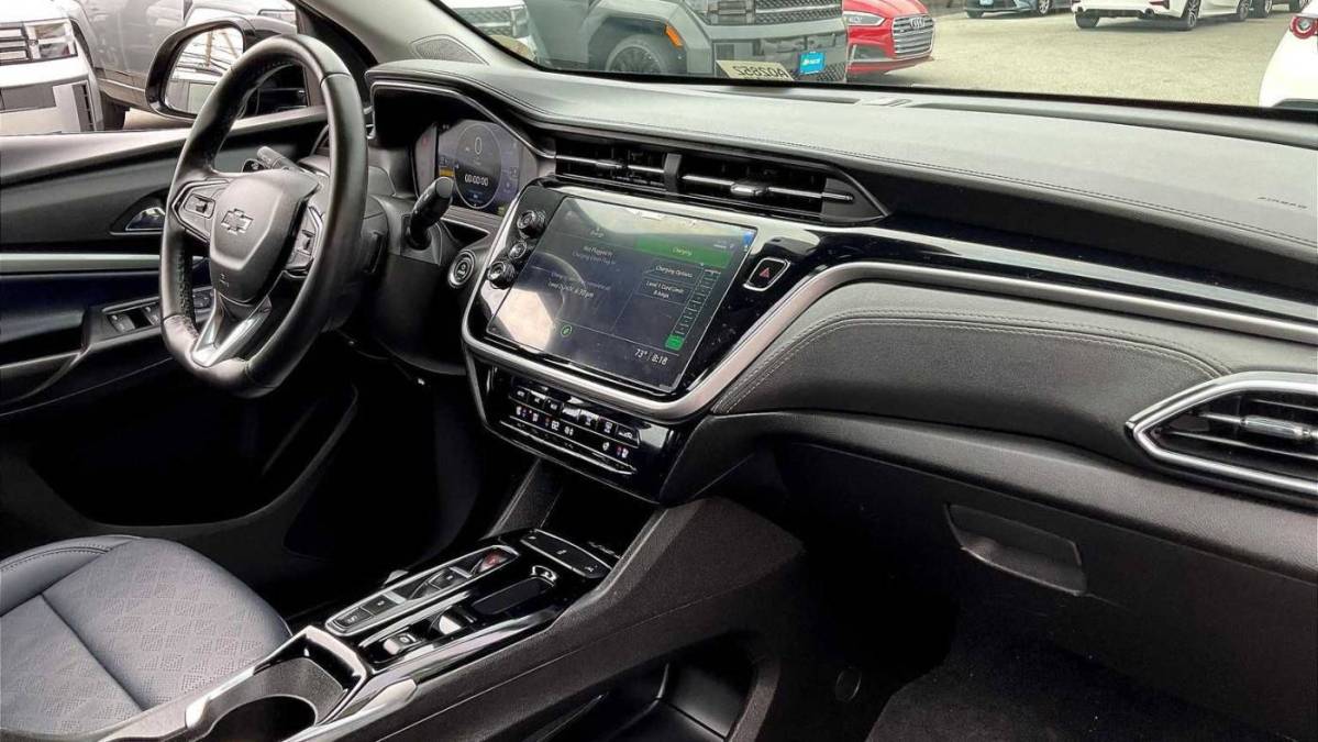 2022 Chevrolet Bolt - Images - 14