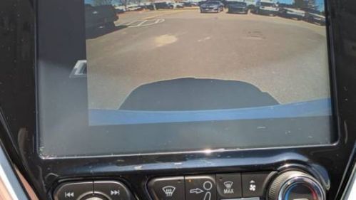 2017 Chevrolet Bolt - Images - 11