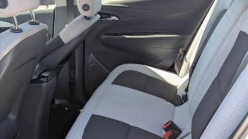 2017 Chevrolet Bolt - Images - 15