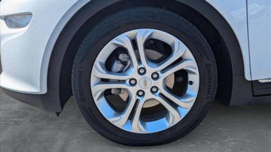 2017 Chevrolet Bolt - Images - 19