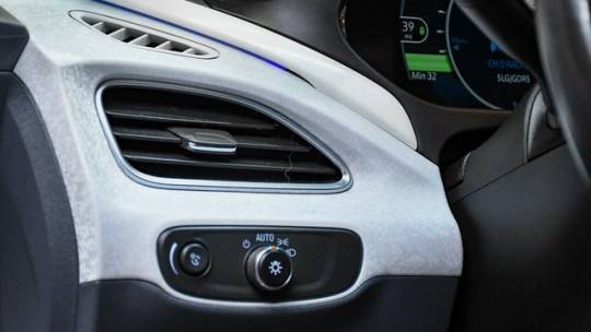 2020 Chevrolet Bolt - Images - 9