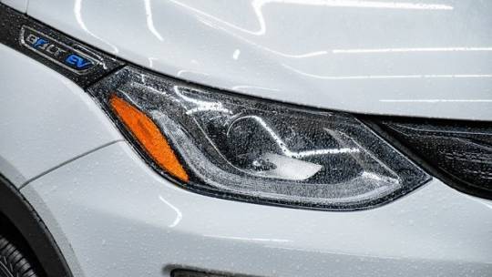2020 Chevrolet Bolt - Images - 28