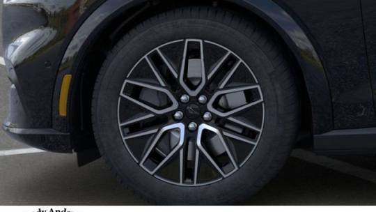 2025 Ford Mustang Mach E - Images - 19