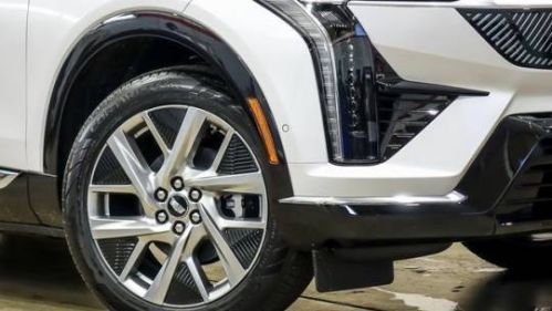 2025 Cadillac OPTIQ - Images - 3