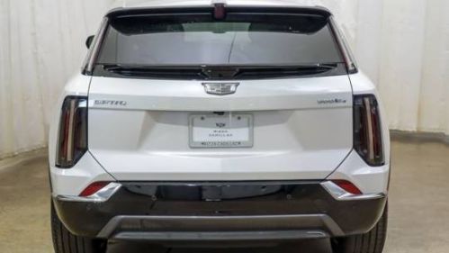 2025 Cadillac OPTIQ - Images - 5