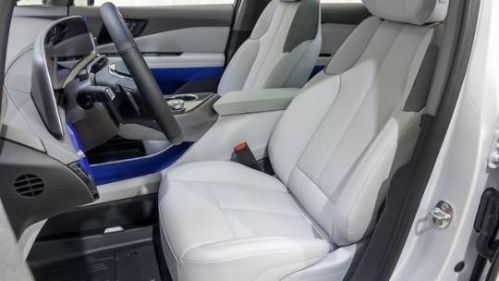 2025 Cadillac OPTIQ - Images - 8