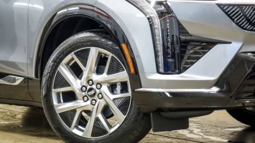 2025 Cadillac OPTIQ - Images - 3