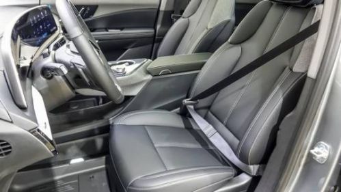 2025 Cadillac OPTIQ - Images - 8