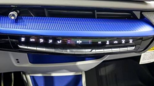 2025 Cadillac OPTIQ - Images - 17
