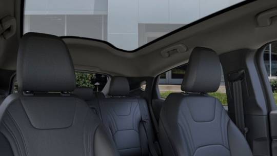 2025 Ford Mustang Mach E - Images - 22