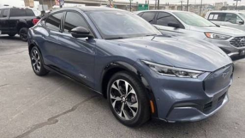 2021 Ford Mustang Mach E - Images - 1
