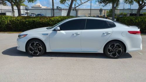 2017 Kia Optima - Images - 9