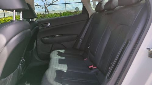2017 Kia Optima - Images - 14