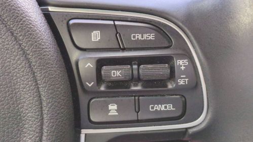 2017 Kia Optima - Images - 27