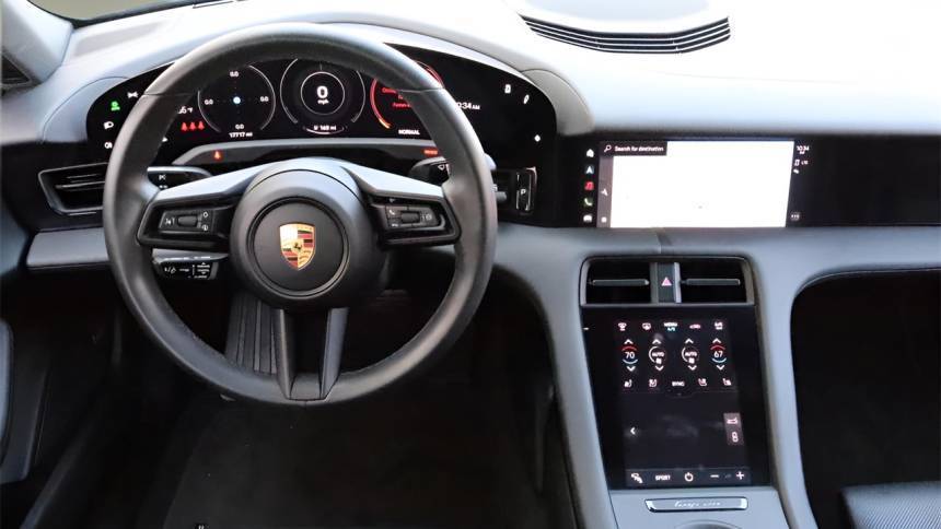 2022 Porsche Taycan - Images - 16