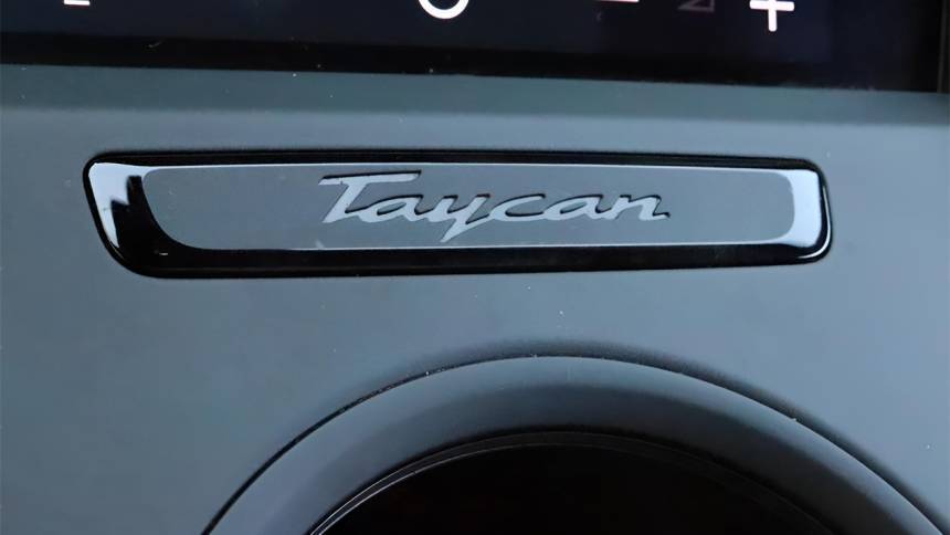 2022 Porsche Taycan - Images - 26