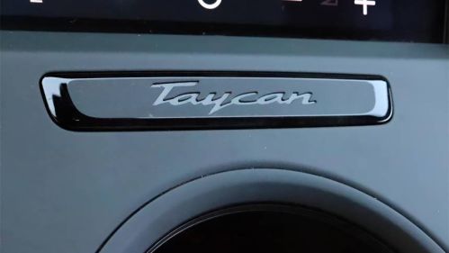 2022 Porsche Taycan - Images - 26