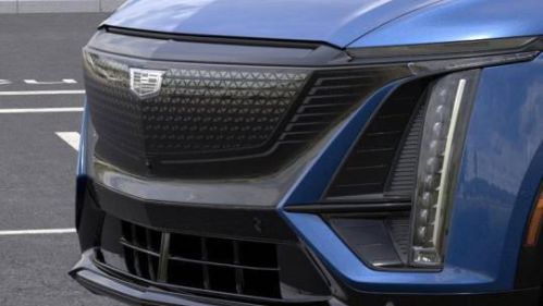 2025 Cadillac Lyriq - Images - 13