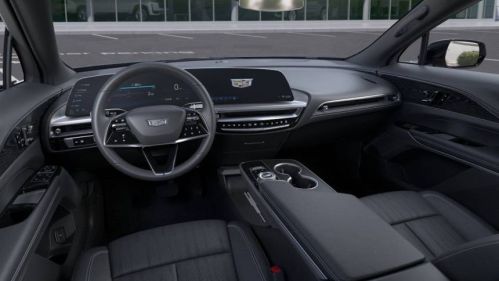 2025 Cadillac Lyriq - Images - 15