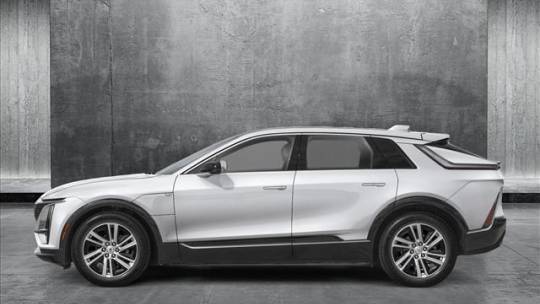 2025 Cadillac Lyriq - Images - 3