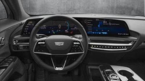 2025 Cadillac Lyriq - Images - 4