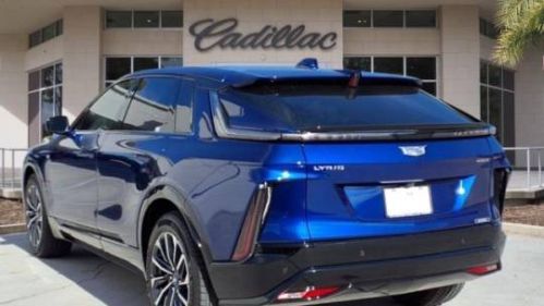 2025 Cadillac Lyriq - Images - 3