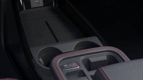 2025 Ford Mustang Mach E - Images - 15