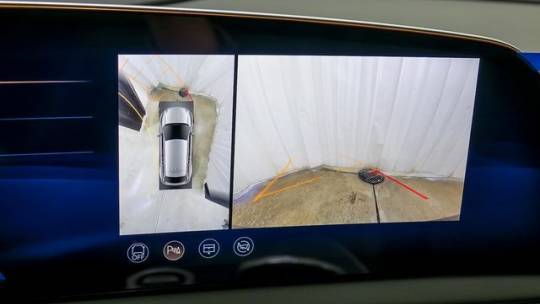 2025 Cadillac OPTIQ - Images - 16