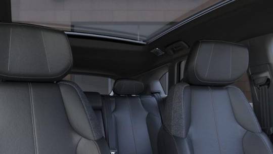 2025 Cadillac OPTIQ - Images - 24