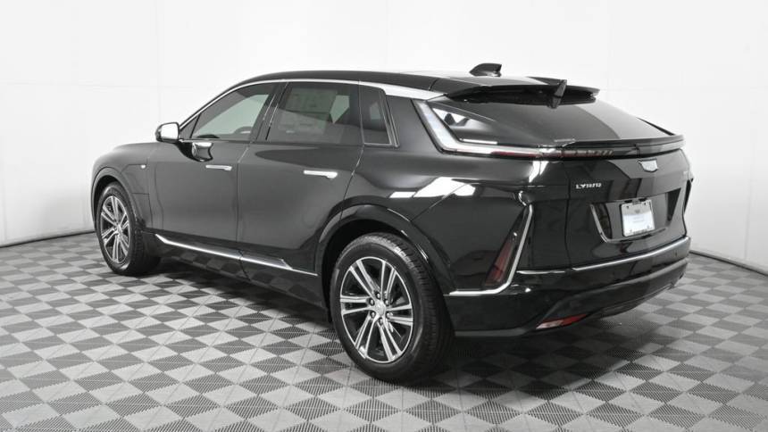 2025 Cadillac Lyriq - Images - 3