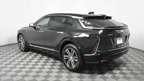 2025 Cadillac Lyriq - Images - 3