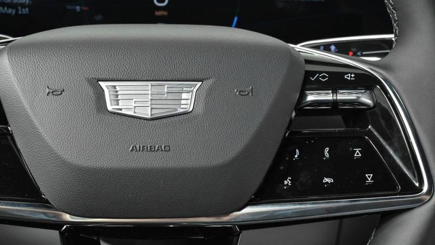 2025 Cadillac Lyriq - Images - 9