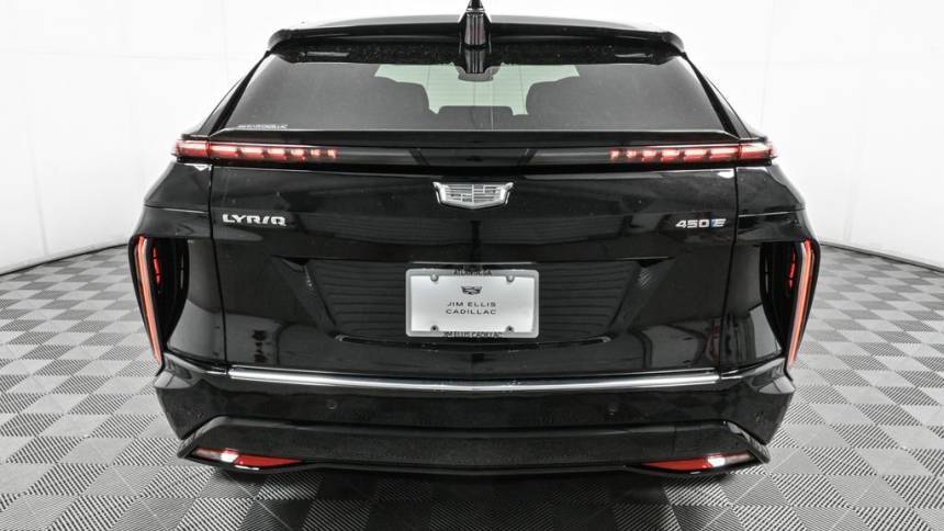2025 Cadillac Lyriq - Images - 20