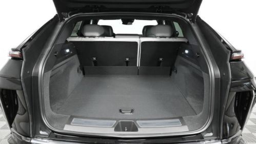 2025 Cadillac Lyriq - Images - 22