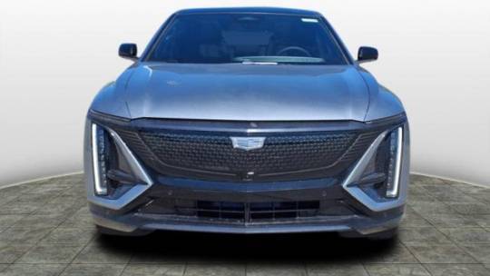 2025 Cadillac Lyriq - Images - 3