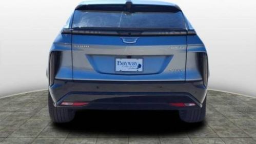 2025 Cadillac Lyriq - Images - 4
