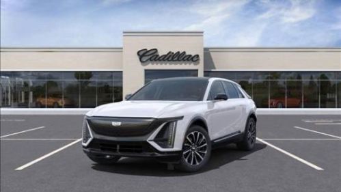 2025 Cadillac Lyriq - Images - 8