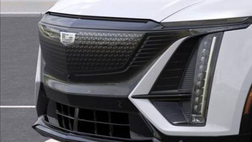 2025 Cadillac Lyriq - Images - 13