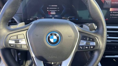 2024 BMW 3 Series - Images - 13