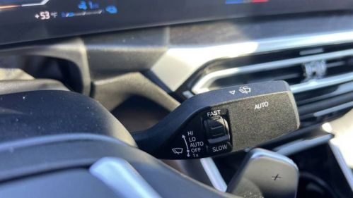 2024 BMW 3 Series - Images - 18