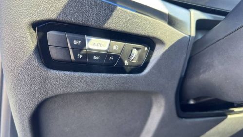 2024 BMW 3 Series - Images - 25