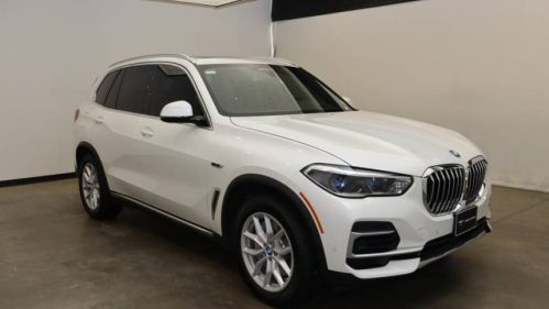 2022 BMW X5 - Images - 1